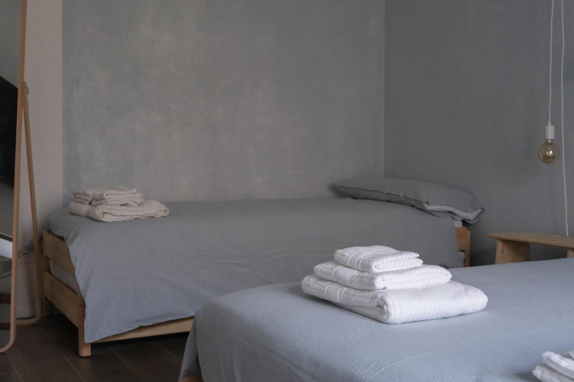B&B Colori Del Lago Brebbia ภายนอก รูปภาพ