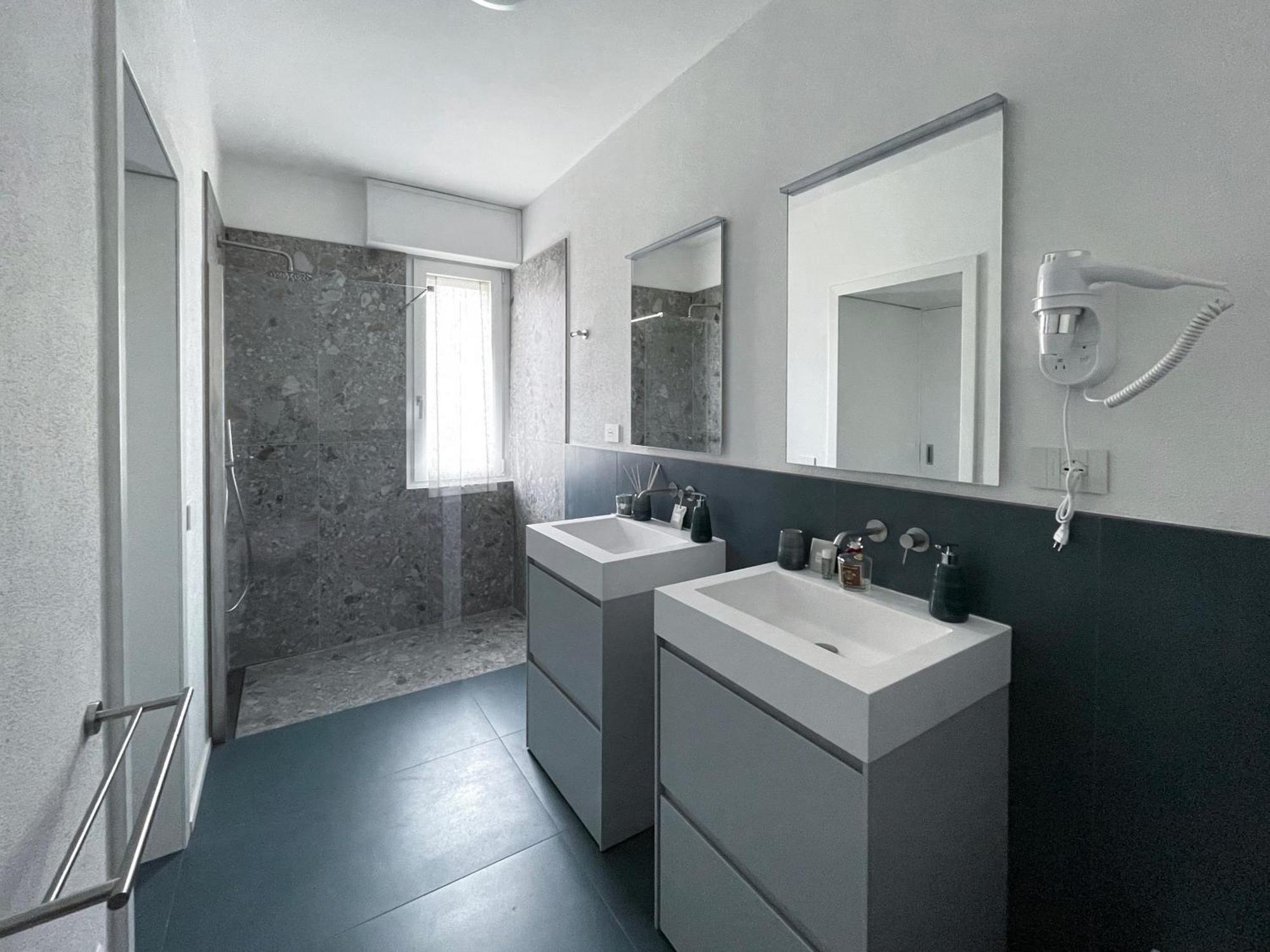 B&B Colori Del Lago Brebbia ภายนอก รูปภาพ